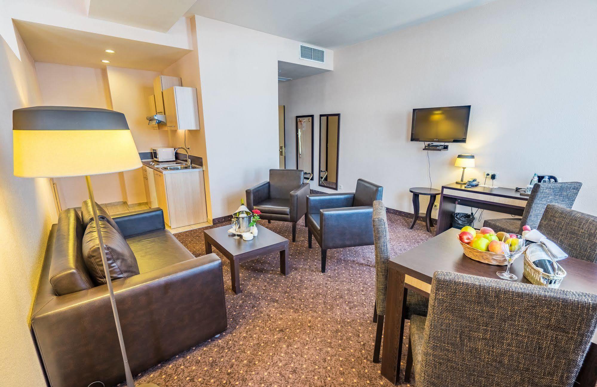 Hotel Lomsia Akhaltsikhe  Luaran gambar