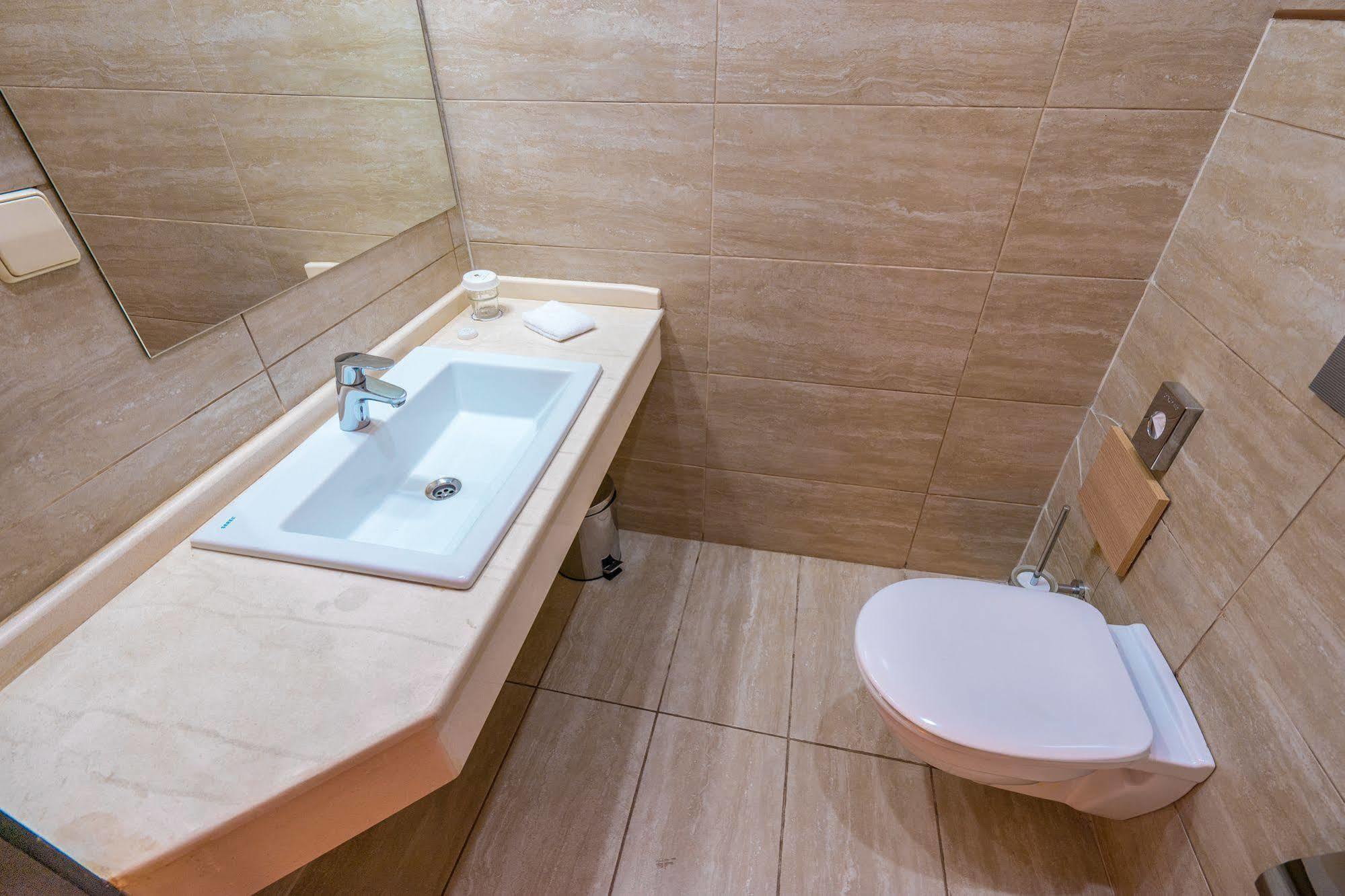 Hotel Lomsia Akhaltsikhe  Luaran gambar