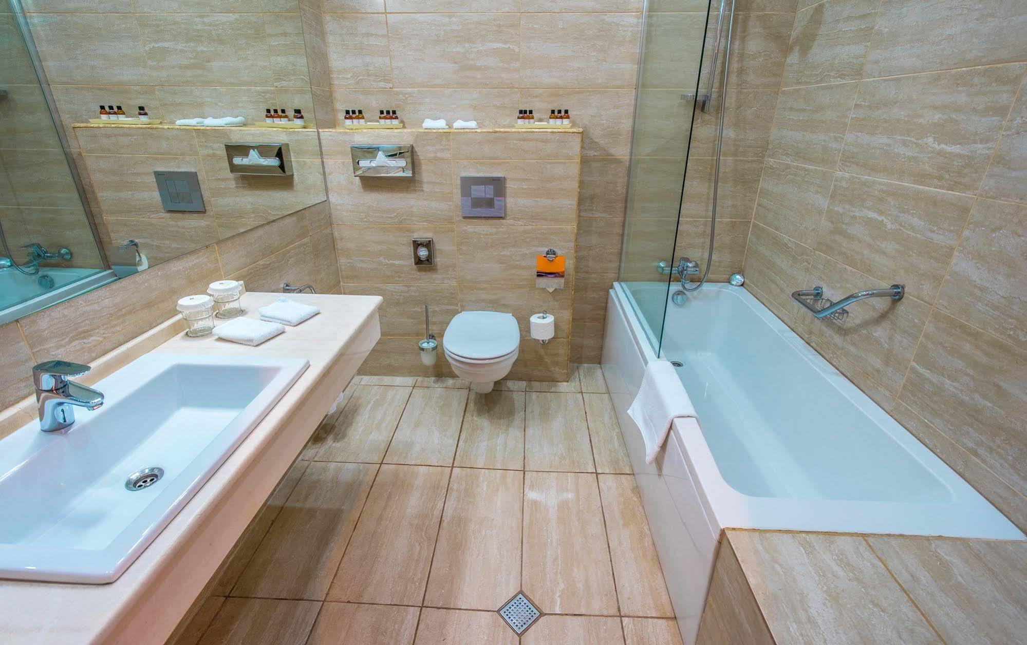 Hotel Lomsia Akhaltsikhe  Luaran gambar